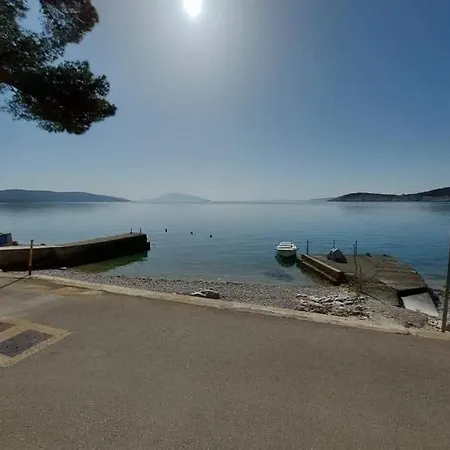 Seaside Perla Apartamento *